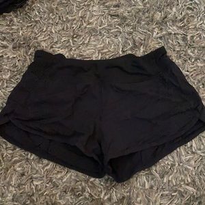 Girls size 14 Ivivva running shorts